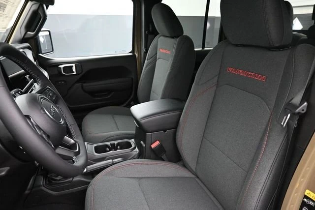 2026 Jeep JT Gladiator - Image 7 of 8