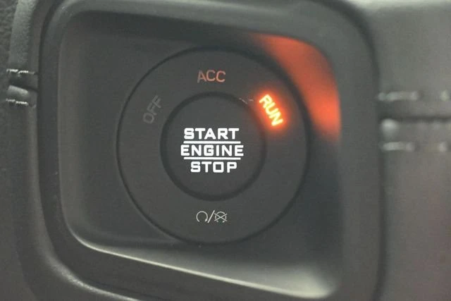 2026 Jeep JT Gladiator - Image 16 of 20