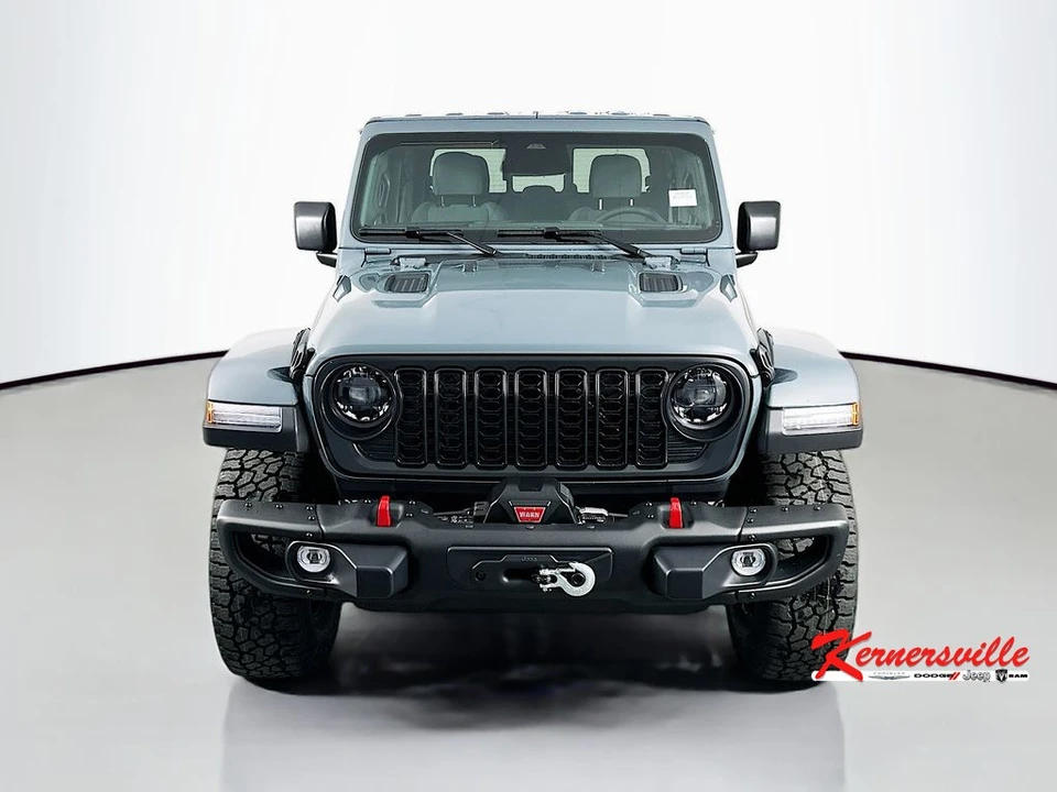 2026 Jeep JT Gladiator - Image 2 of 23
