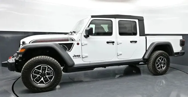 2026 Jeep Gladiator Shadow Ops
