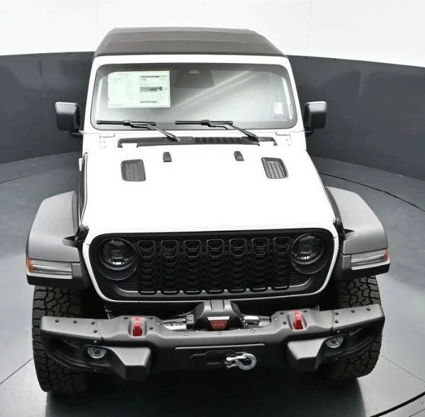 2026 Jeep JT Gladiator - Image 5 of 12