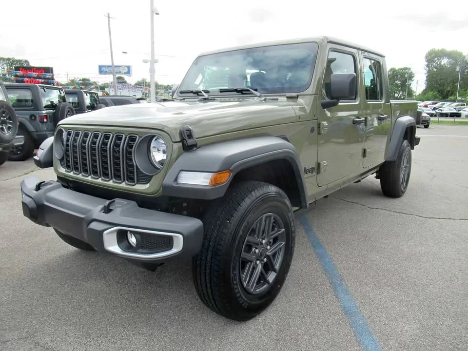 2026 Jeep JT Gladiator - Image 1 of 15