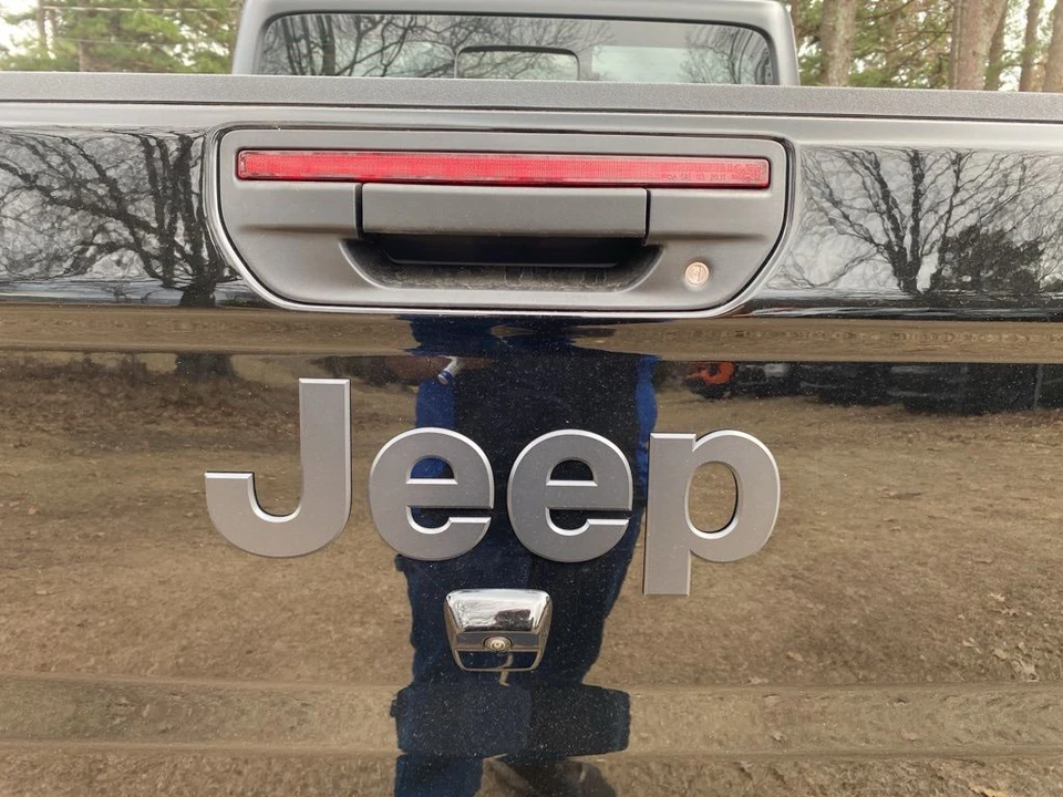 2026 Jeep JT Gladiator - Image 12 of 12