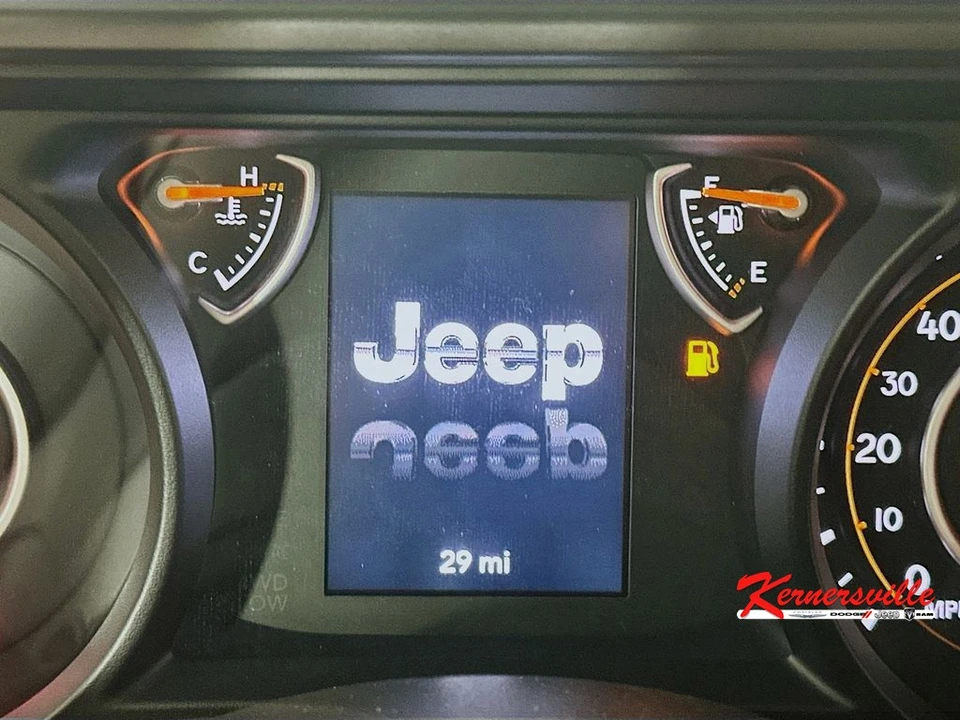 2026 Jeep JT Gladiator - Image 11 of 12