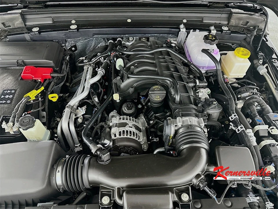 2026 Jeep JT Gladiator - Image 18 of 21