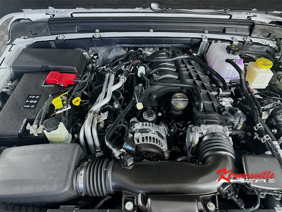 2026 Jeep JT Gladiator - Image 18 of 21