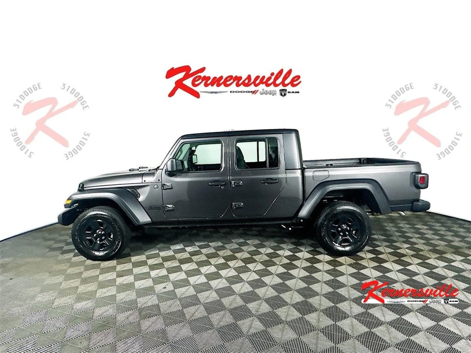 2026 Jeep JT Gladiator - Image 4 of 12