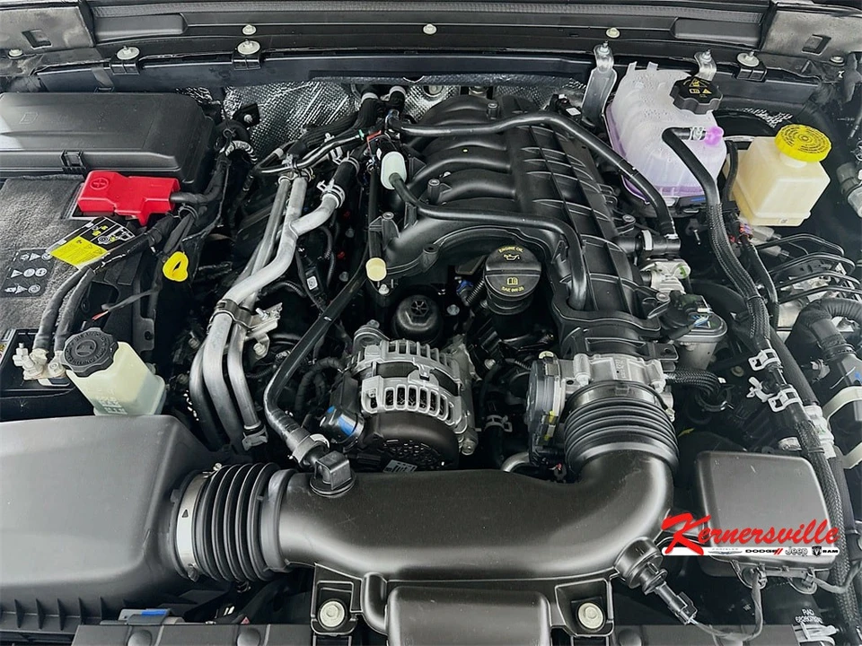 2026 Jeep JT Gladiator - Image 18 of 21