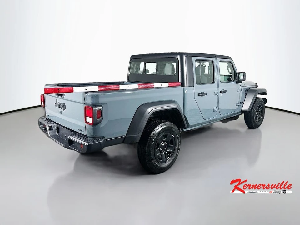 2026 Jeep JT Gladiator - Image 7 of 12