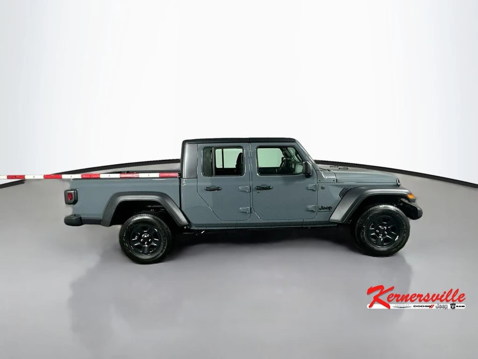 2026 Jeep JT Gladiator - Image 8 of 21