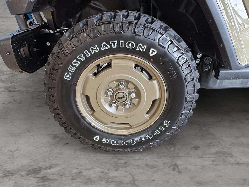 2026 Jeep JT Gladiator - Image 5 of 20
