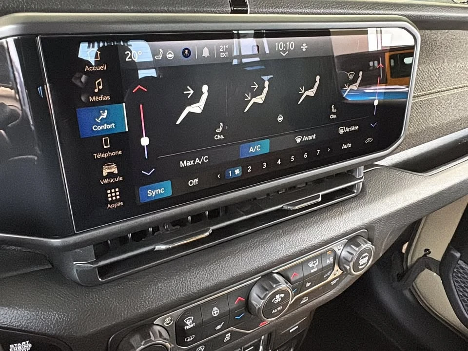 2026 Jeep JT Gladiator - Image 17 of 20