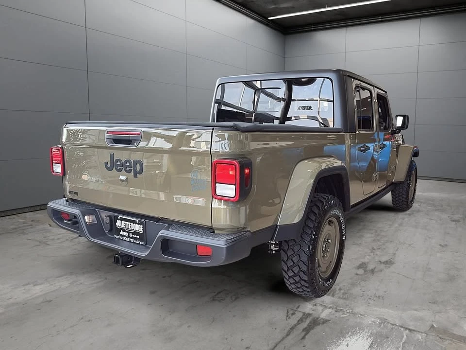 2026 Jeep JT Gladiator - Image 7 of 20