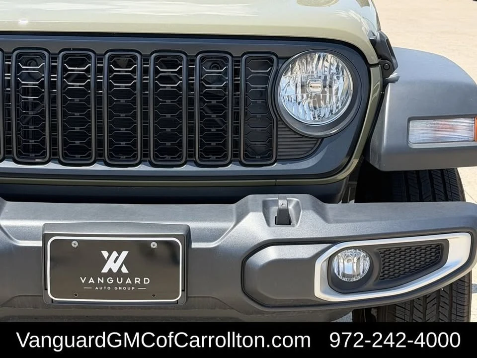 2026 Jeep JT Gladiator - Image 4 of 20