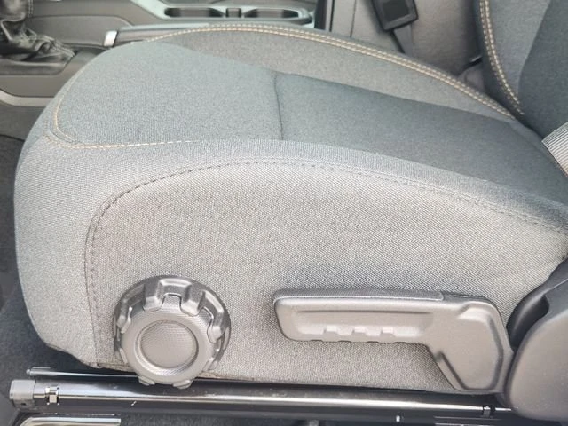 2026 Jeep JT Gladiator - Image 18 of 20