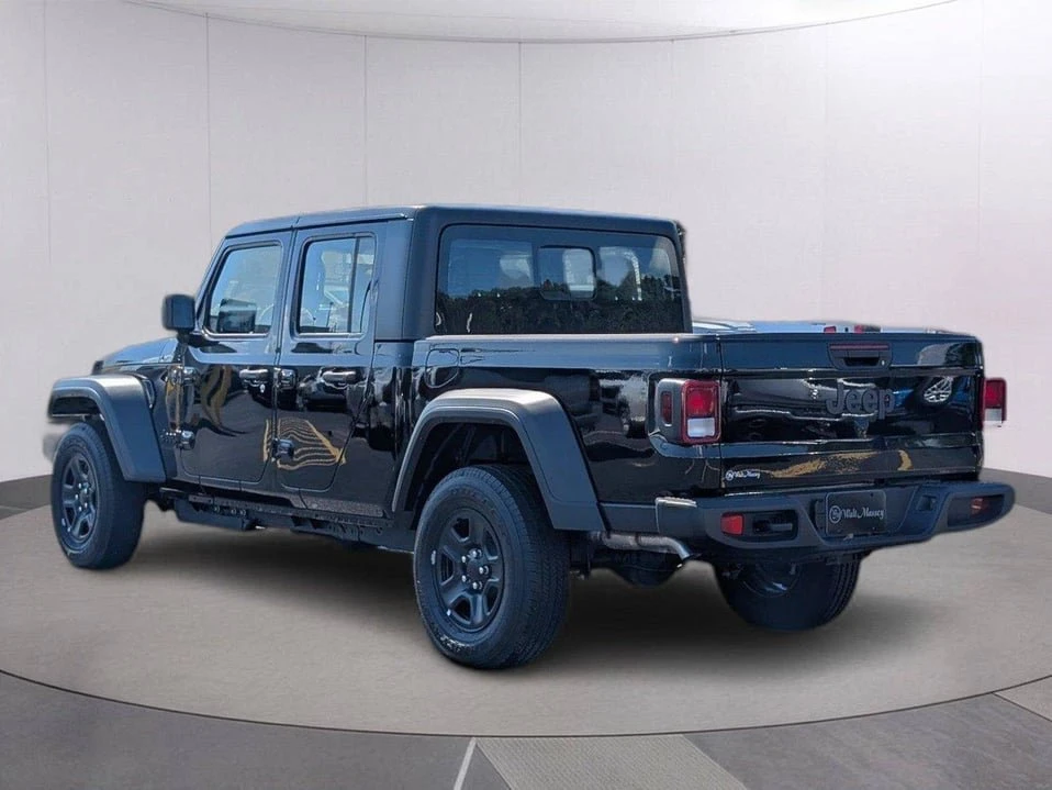2026 Jeep JT Gladiator - Image 3 of 10