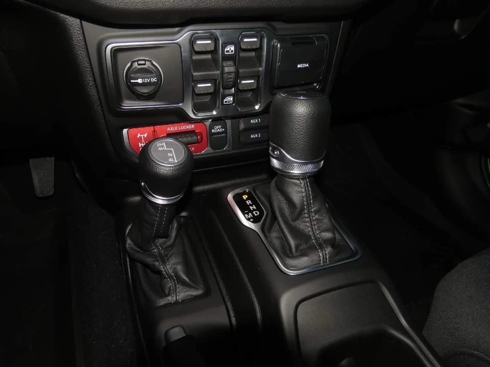 2026 Jeep JT Gladiator - Image 9 of 12