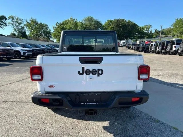 2026 Jeep JT Gladiator - Image 4 of 11