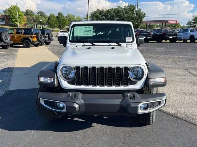 2026 Jeep JT Gladiator - Image 2 of 11