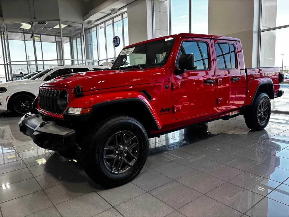 2026 Jeep JT Gladiator - Image 3 of 7