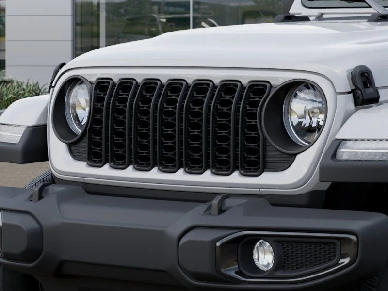 2026 Jeep JT Gladiator - Image 5 of 20