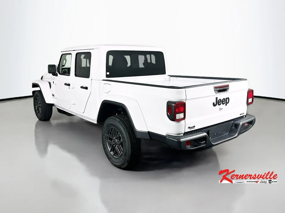 2026 Jeep JT Gladiator - Image 5 of 21