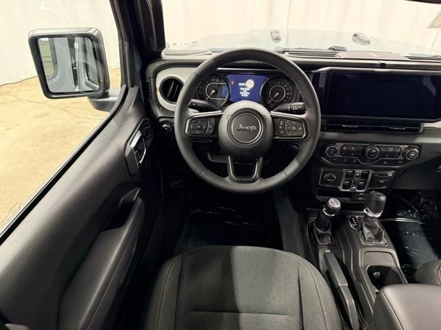 2026 Jeep JT Gladiator - Image 13 of 24