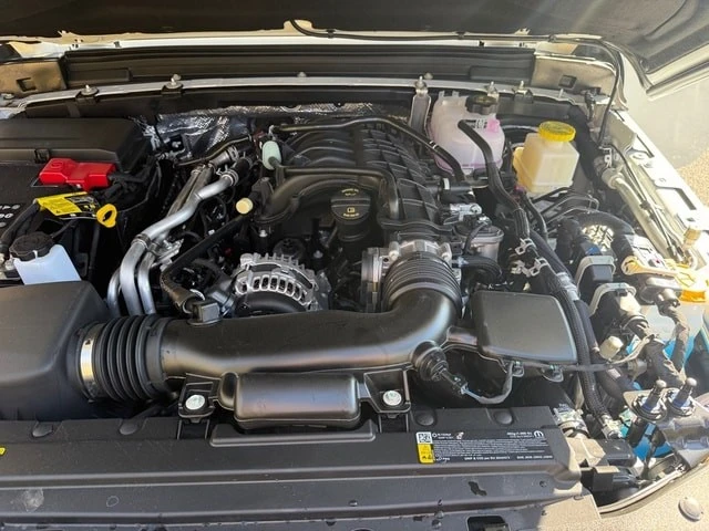 2026 Jeep JT Gladiator - Image 11 of 29