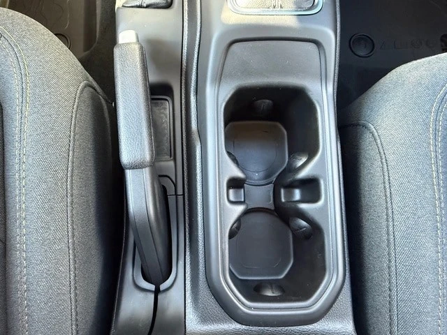 2026 Jeep JT Gladiator - Image 25 of 29
