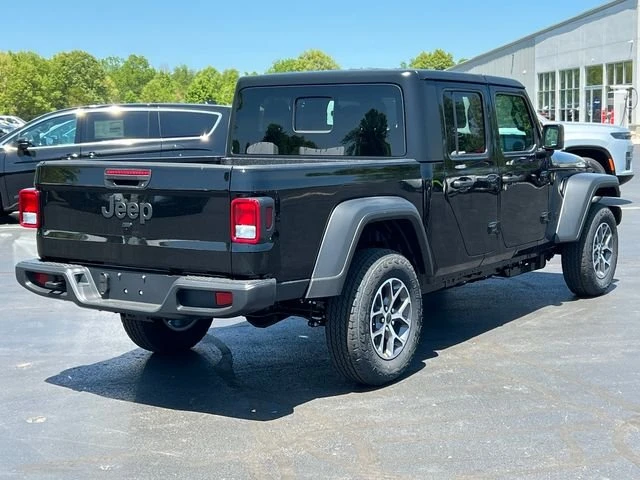 2026 Jeep JT Gladiator - Image 2 of 18