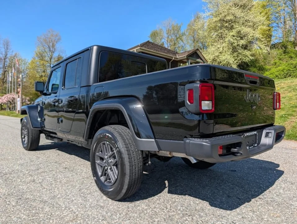 2026 Jeep JT Gladiator - Image 3 of 20