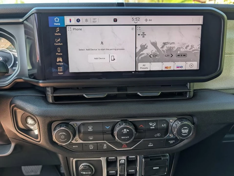2026 Jeep JT Gladiator - Image 19 of 20