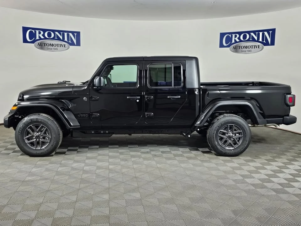 2026 Jeep JT Gladiator - Image 2 of 20