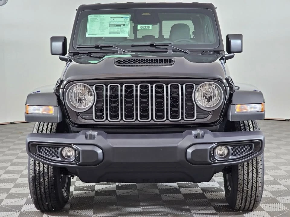 2026 Jeep JT Gladiator - Image 9 of 20