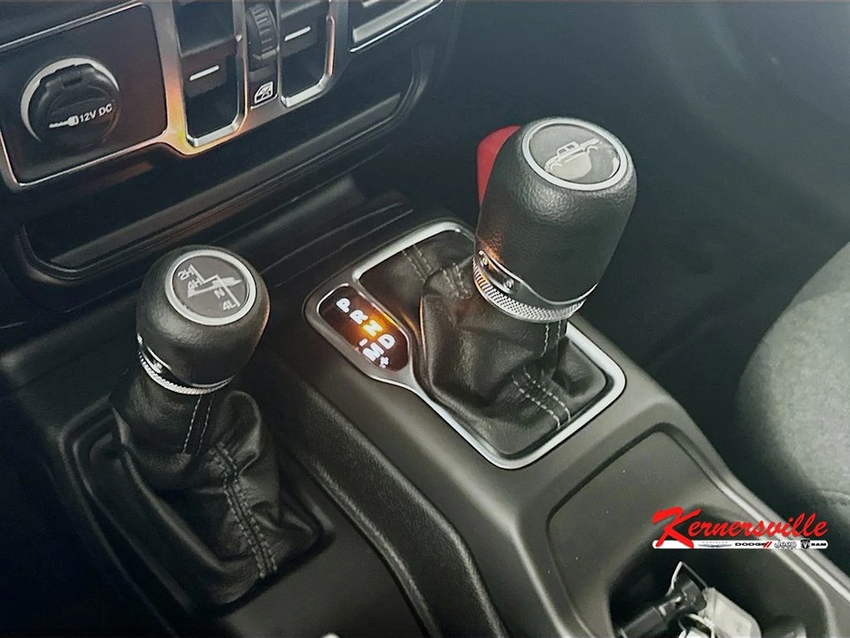 2026 Jeep JT Gladiator - Image 12 of 21
