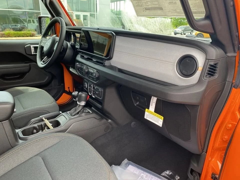 2026 Jeep JT Gladiator - Image 8 of 19