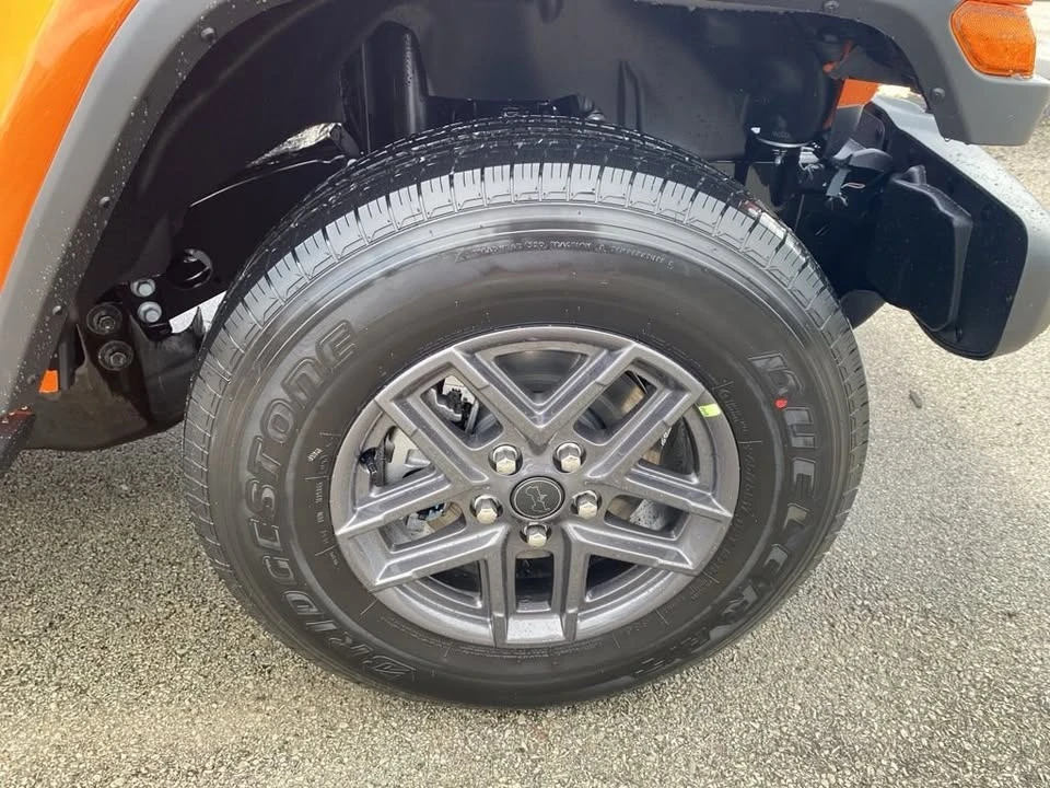 2026 Jeep JT Gladiator - Image 6 of 19