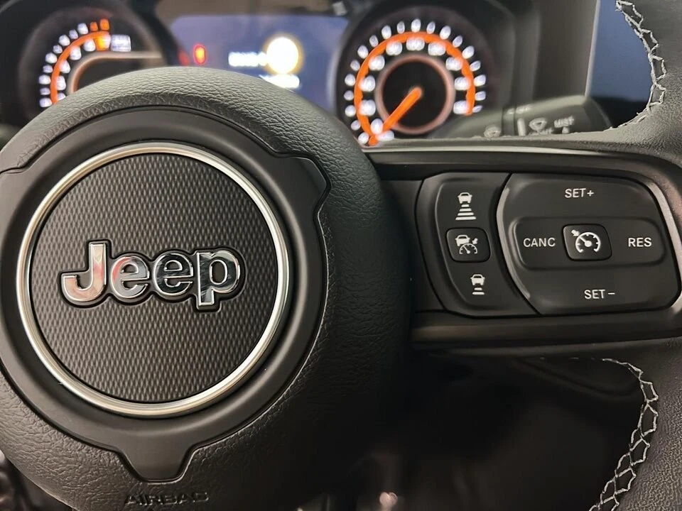 2026 Jeep JT Gladiator - Image 18 of 20
