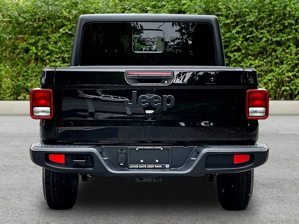 2026 Jeep JT Gladiator - Image 8 of 9