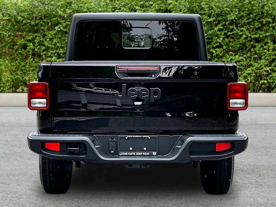 2026 Jeep JT Gladiator - Image 7 of 9