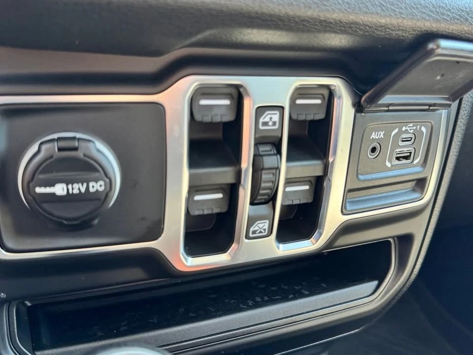 2026 Jeep JT Gladiator - Image 20 of 20