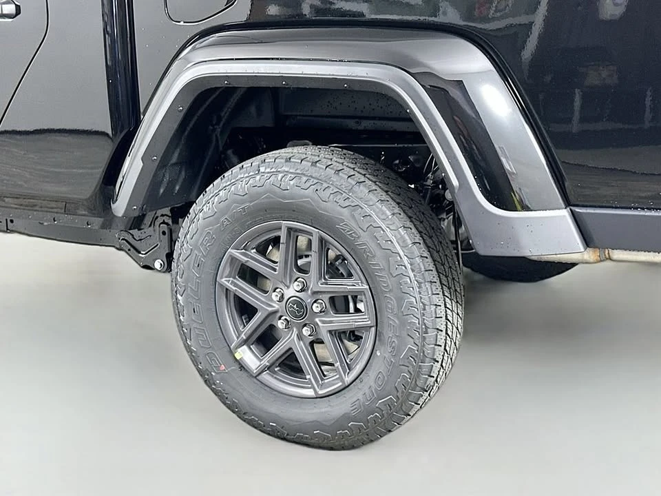 2026 Jeep JT Gladiator - Image 12 of 20
