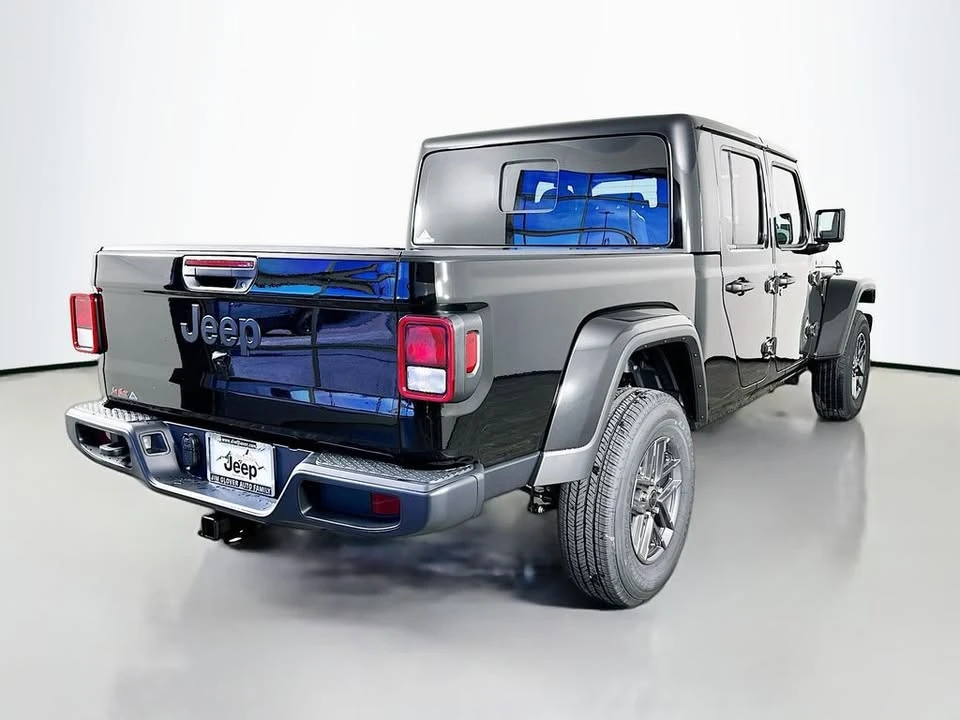 2026 Jeep JT Gladiator - Image 6 of 20