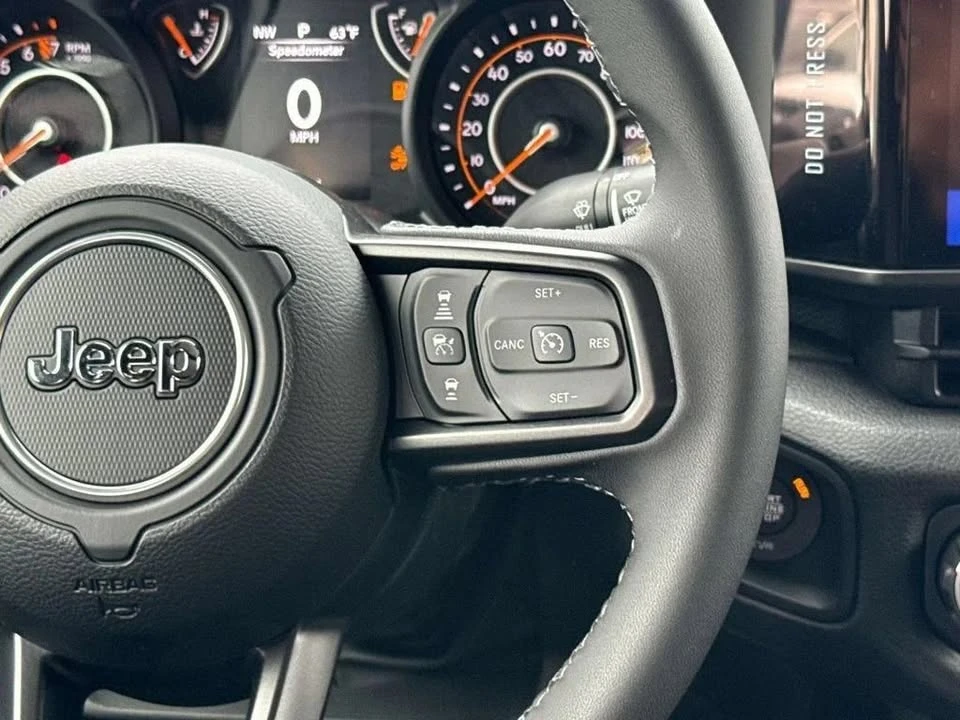 2026 Jeep JT Gladiator - Image 14 of 20