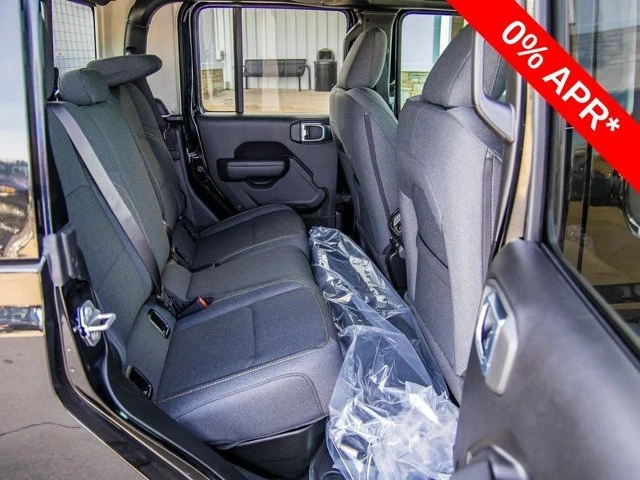 2026 Jeep JT Gladiator - Image 17 of 20
