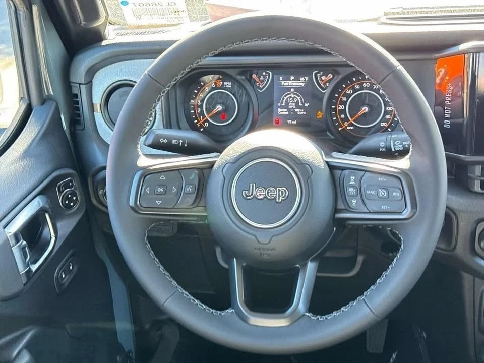 2026 Jeep JT Gladiator - Image 12 of 20