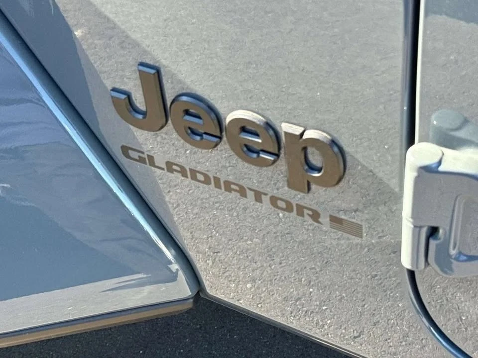 2026 Jeep JT Gladiator - Image 6 of 20