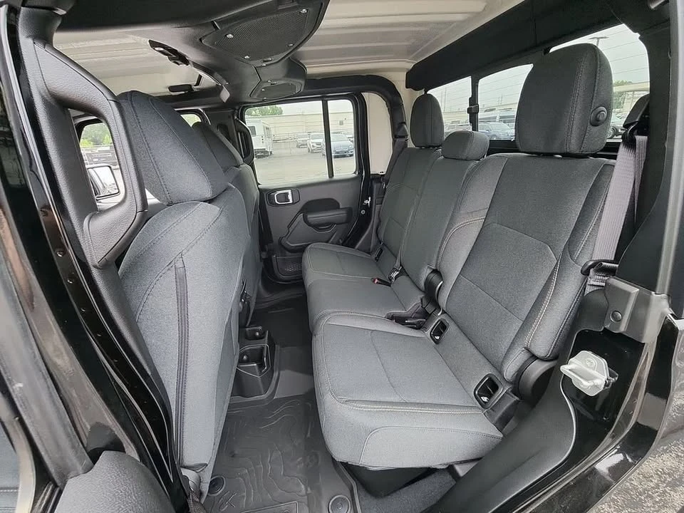 2026 Jeep JT Gladiator - Image 20 of 20