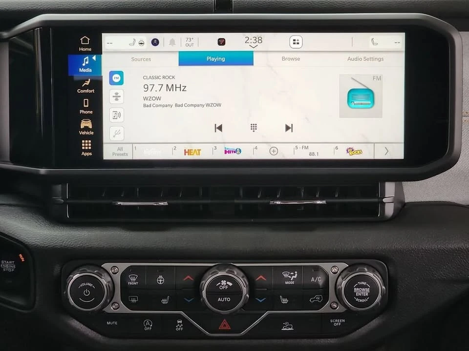 2026 Jeep JT Gladiator - Image 14 of 20
