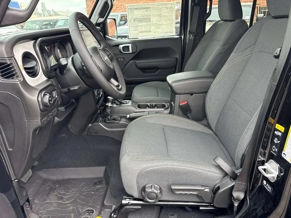 2026 Jeep JT Gladiator - Image 20 of 20
